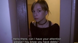 Молодую русскую студентку трахает коллектор за долги